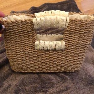 Cute straw clutch used once